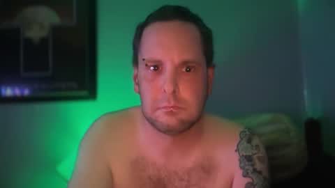 hand_banana_420 online show from October 5, 2025, 1:37 am