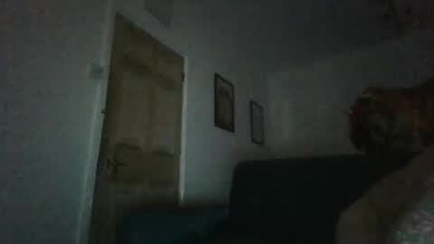 hand_solo7777 online show from November 2, 2025, 7:22 am