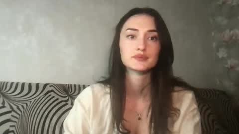 lina online show from January 21, 2025, 2:26 pm