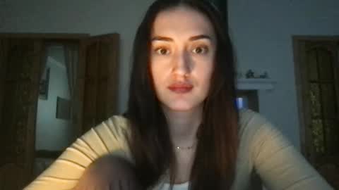 lina online show from February 14, 2025, 1:29 pm