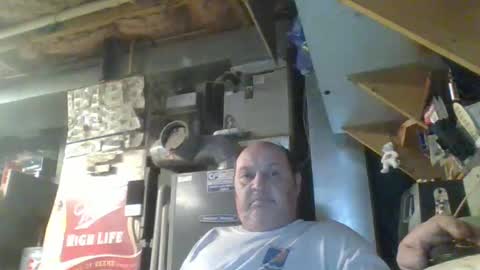 naked man online show from November 3, 2025, 3:52 am