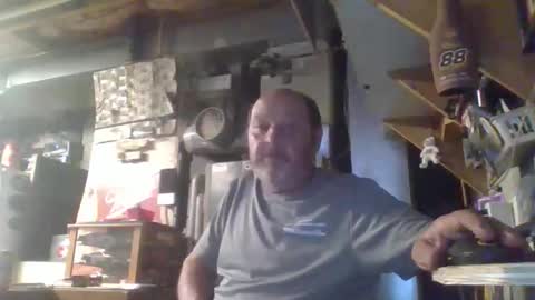 Snapshot of handiemanhere chatting on May 30, 2026, 2:52 am naked man online show from May 30, 2026, 2:52 am