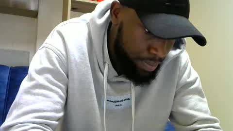 handsome king online show from December 12, 2024, 6:25 am