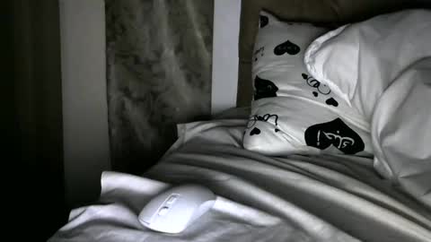 handsome king online show from December 30, 2024, 9:27 am