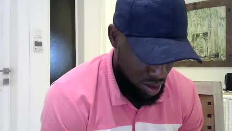 handsome king online show from February 10, 2025, 7:07 pm