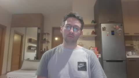 Sasha online show from March 2, 2025, 6:08 pm