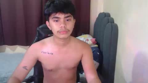 handsome_vanana online show from October 22, 2025, 6:35 am