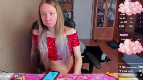 Mila online show from February 5, 2026, 8:19 am