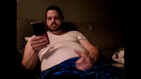 Handsomedaddy198923 online show from February 14, 2026, 7:27 am