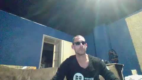 Snapshot of handsomeguy4ever chatting on December 2, 2025, 12:49 am handsomeguy4ever online show from December 2, 2025, 12:49 am