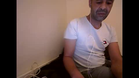 handsomepenis20cm online show from October 10, 2025, 9:47 pm