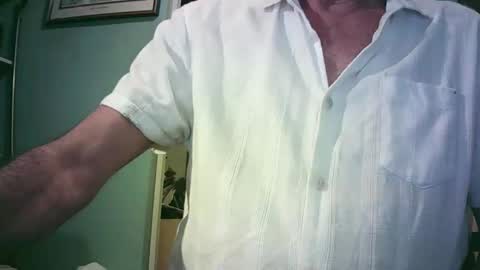 Snapshot of handymanforyou177322 chatting on October 10, 2025, 9:47 pm handymanforyou177322 online show from October 10, 2025, 9:47 pm