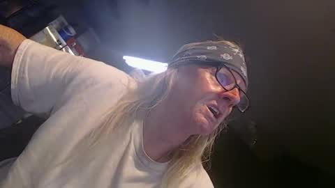 Snapshot of handystud33 chatting on March 17, 2026, 6:28 am handystud33 online show from March 17, 2026, 6:28 am
