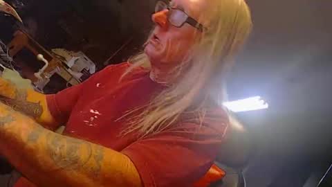 Snapshot of handystud33 chatting on April 4, 2026, 8:56 am handystud33 online show from April 4, 2026, 8:56 am