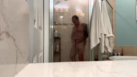 Snapshot of hangit0ut chatting on October 14, 2025, 11:22 am hangit0ut online show from October 14, 2025, 11:22 am