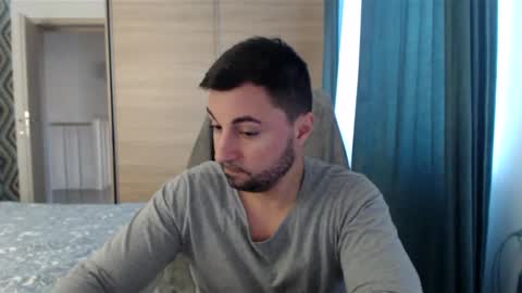 HankMalone online show from January 2, 2025, 7:23 am