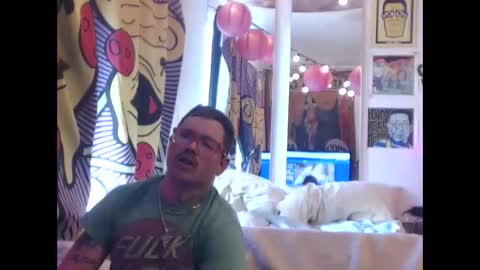 hank rams online show from March 12, 2025, 7:17 pm