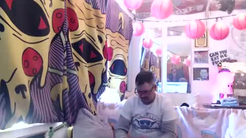 hank rams online show from October 18, 2025, 7:14 pm