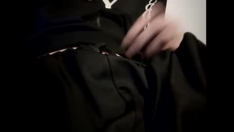 hankskrave online show from February 3, 2025, 10:03 am