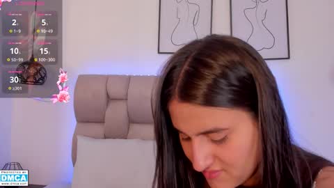 hanna__evans_ online show from February 24, 2026, 12:14 pm