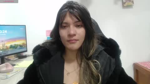 Snapshot of hanna__jones7 chatting on May 19, 2026, 3:24 am Hanna online show from May 19, 2026, 3:24 am