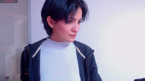 Sara online show from February 18, 2025, 8:03 pm