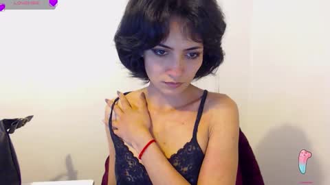 Sara online show from October 7, 2025, 1:19 pm