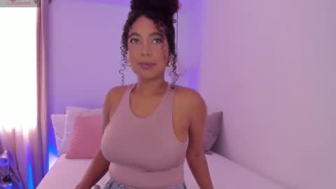 Hanna online show from September 12, 2025, 1:44 pm