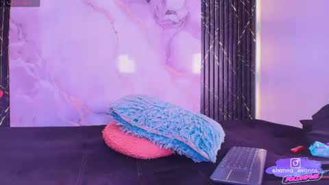 Snapshot of hanna_evanns_ chatting on July 9, 2026, 6:34 pm Hanna online show from July 9, 2026, 6:34 pm