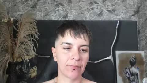 Snapshot of hanna_hott11 chatting on July 8, 2026, 2:27 am Hanna online show from July 8, 2026, 2:27 am