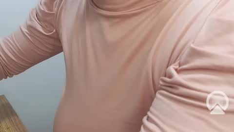 Snapshot of hanna_kiss chatting on February 13, 2025, 2:52 pm Anna online show from February 13, 2025, 2:52 pm