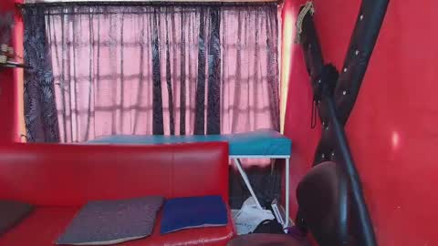Snapshot of hanna_mature01 chatting on March 12, 2025, 12:47 pm Hanna online show from March 12, 2025, 12:47 pm