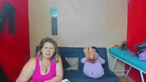 Snapshot of hanna_mature01 chatting on September 10, 2025, 9:15 pm Hanna online show from September 10, 2025, 9:15 pm