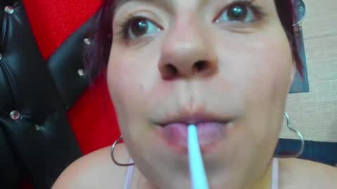 Snapshot of hanna_mature01 chatting on September 25, 2025, 2:04 am Hanna online show from September 25, 2025, 2:04 am