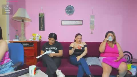 Snapshot of hanna_mature01 chatting on September 26, 2025, 12:42 pm Hanna online show from September 26, 2025, 12:42 pm