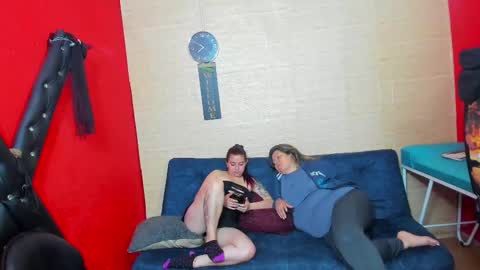 Snapshot of hanna_mature01 chatting on October 1, 2025, 12:49 am Hanna online show from October 1, 2025, 12:49 am