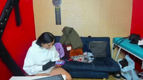 Snapshot of hanna_mature01 chatting on October 4, 2025, 1:25 am Hanna online show from October 4, 2025, 1:25 am