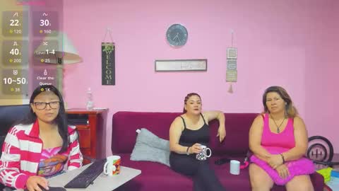 Snapshot of hanna_mature01 chatting on October 8, 2025, 12:25 pm Hanna online show from October 8, 2025, 12:25 pm