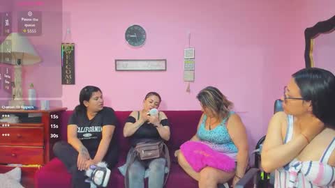 Snapshot of hanna_mature01 chatting on October 15, 2025, 1:44 pm Hanna online show from October 15, 2025, 1:44 pm