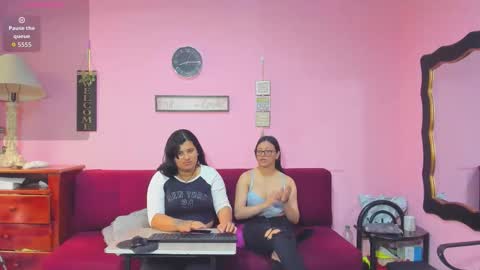 Snapshot of hanna_mature01 chatting on October 23, 2025, 1:21 pm Hanna online show from October 23, 2025, 1:21 pm