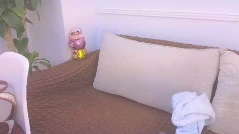 Snapshot of hanna_squirt_1 chatting on July 18, 2026, 10:52 am HANNA SOFIA online show from July 18, 2026, 10:52 am