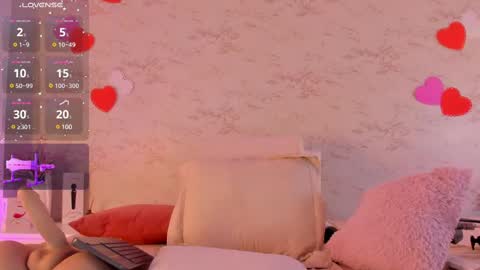 Snapshot of hannablaze_ chatting on February 18, 2025, 3:53 am HannaB  online show from February 18, 2025, 3:53 am