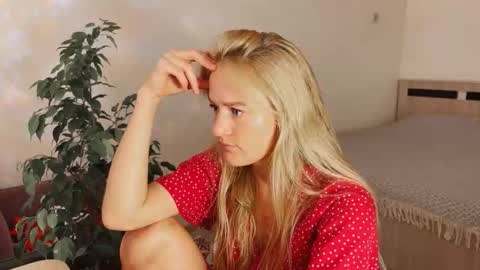 Snapshot of hannah_levis_ chatting on September 26, 2025, 9:02 am hannah levis online show from September 26, 2025, 9:02 am