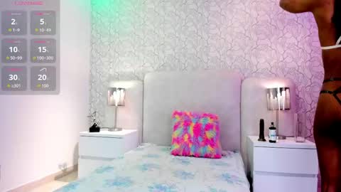Snapshot of hannah_willian chatting on May 28, 2026, 12:02 pm online show from May 28, 2026, 12:02 pm