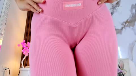 Hannahill69 online show from January 14, 2025, 7:17 am