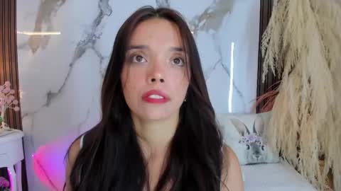 Hannahill69 online show from October 3, 2025, 5:15 am