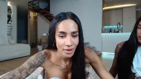 Snapshot of hannapalminio chatting on July 7, 2026, 3:53 am hannapalminio online show from July 7, 2026, 3:53 am