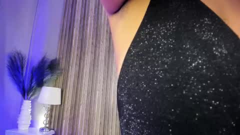 HannaPaola online show from March 28, 2026, 10:42 pm