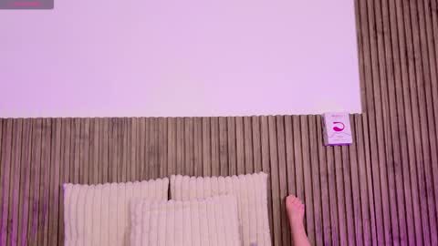 HELEN online show from February 27, 2026, 1:44 pm