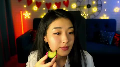 hannarosie online show from February 27, 2025, 7:04 pm